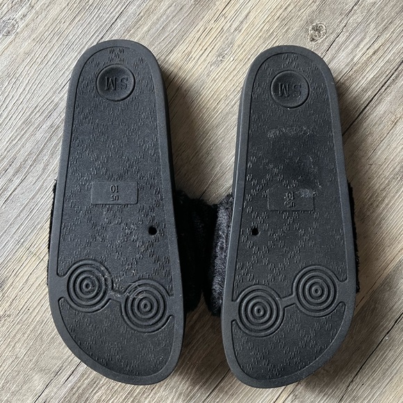 Steve Madden Fur Trim Slide Sandals - Picture 3 of 3